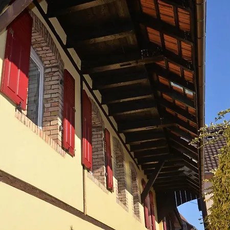 La Longere Des Capucines Bed & Breakfast 4*