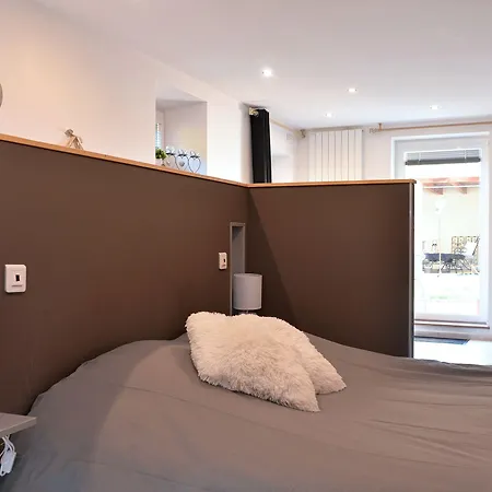 La Longere Des Capucines Bed and Breakfast 4*
